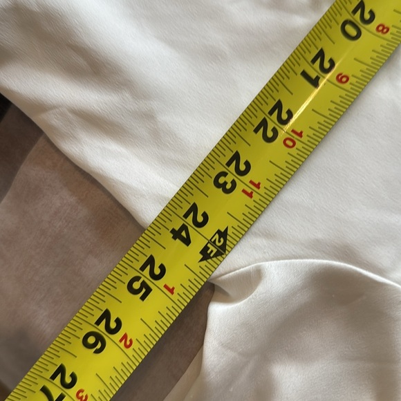 Oneteaspoon silk blouse - Picture 11 of 15